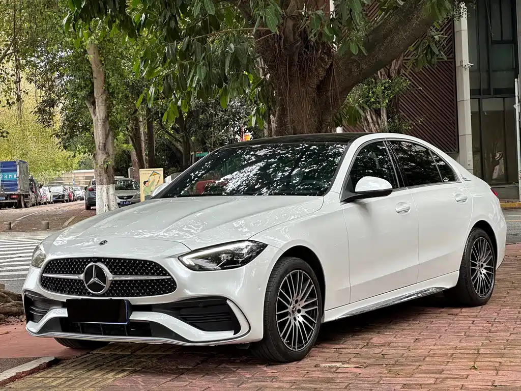Mercedes-Benz C-Class 2022 — фото 1