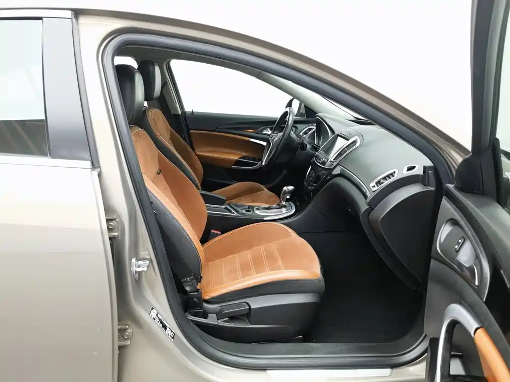 Buick Regal 2015 — фото 23