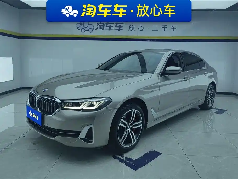 BMW 5 Series 2023 — фото 1