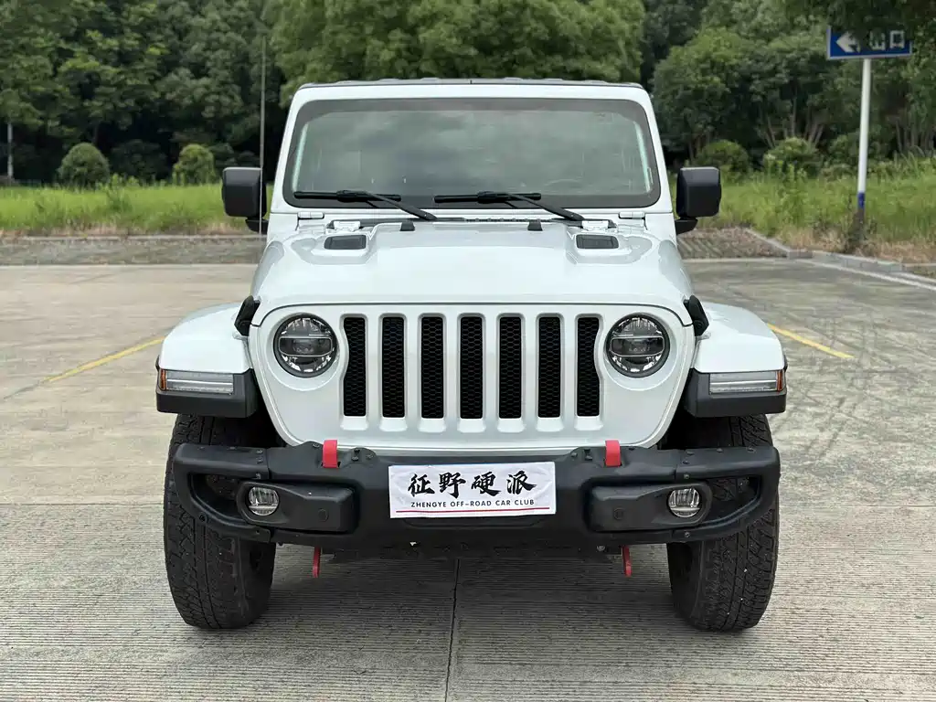 Jeep Wrangler 2019 — фото 2