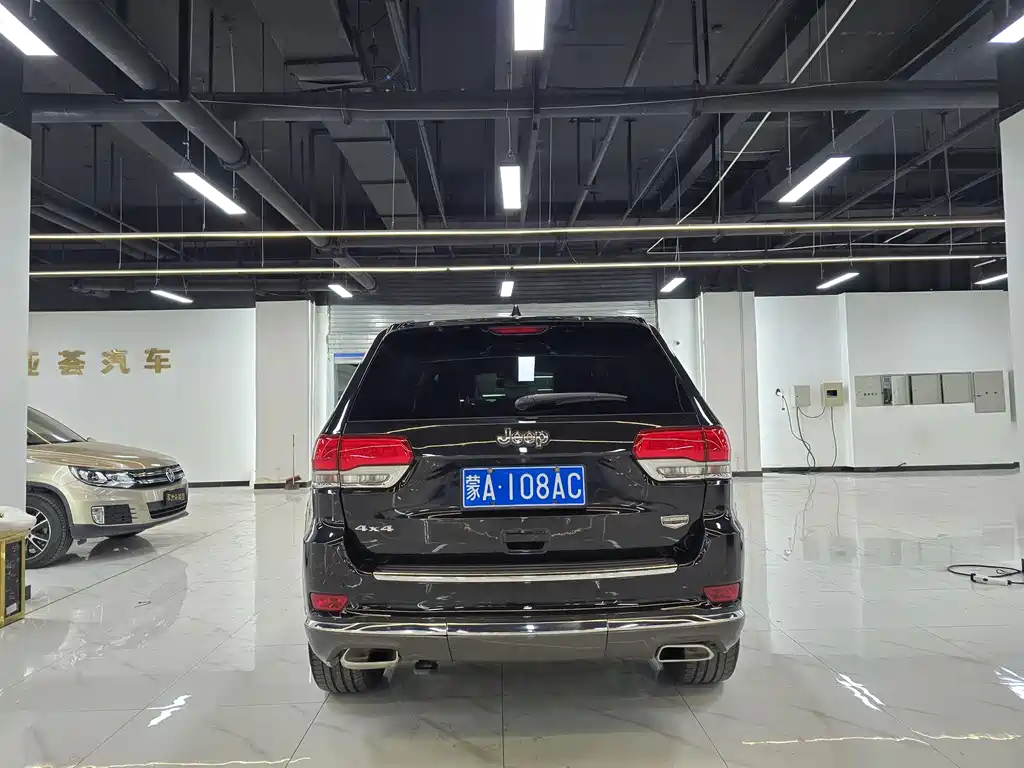 Jeep Grand Cherokee 2014 — фото 5