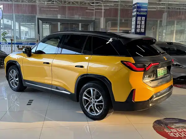 NIO ES6 2019
