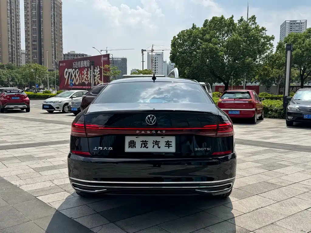 Volkswagen Passat 2024