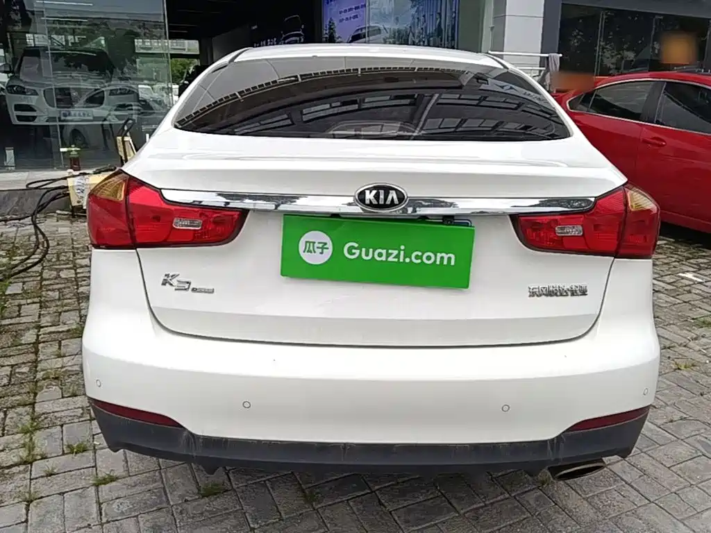Kia K3 2016