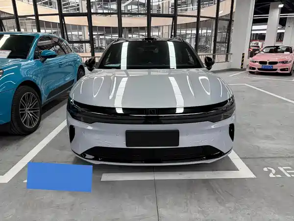 Zeekr 007GT 2025