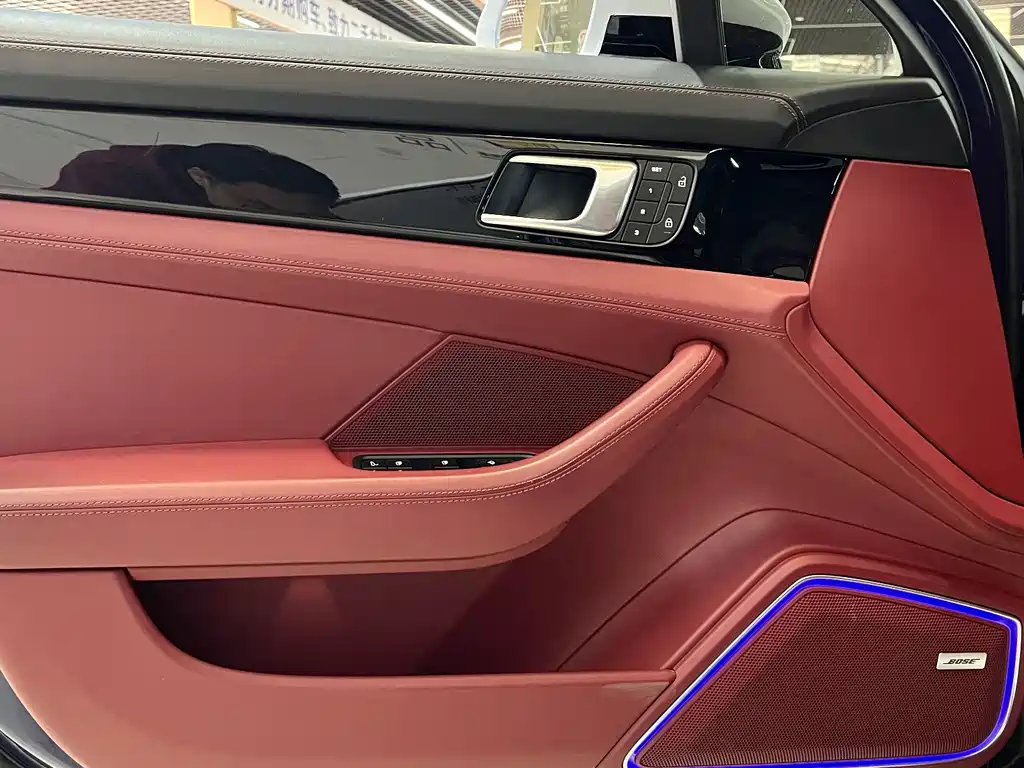 Porsche Panamera 2023 — фото 10