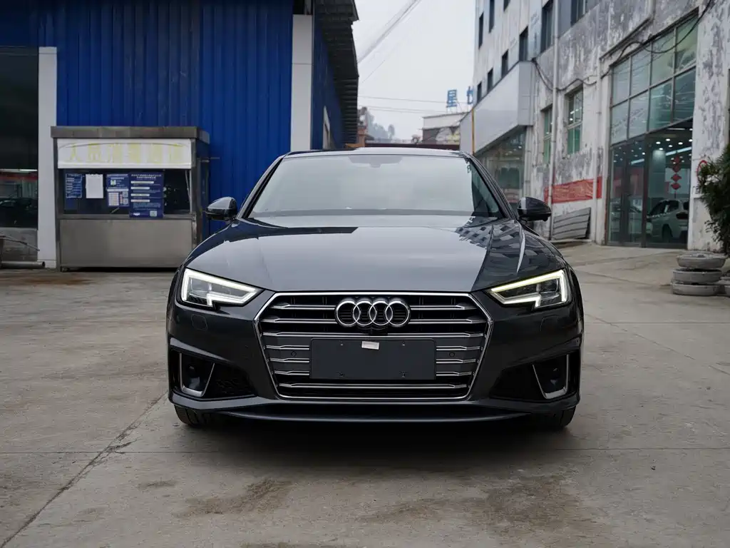 Audi A4L 2019 — фото 2