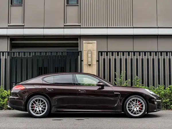 Porsche Panamera 2016