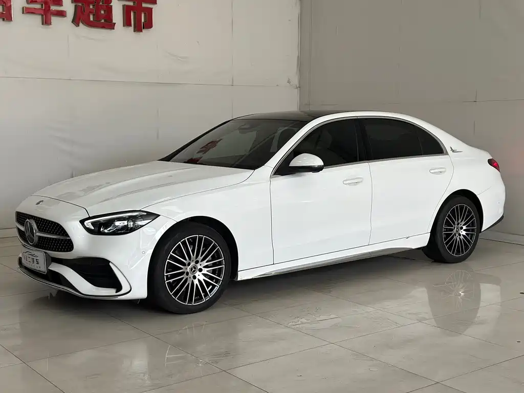 Mercedes-Benz C-Class 2022 — фото 1