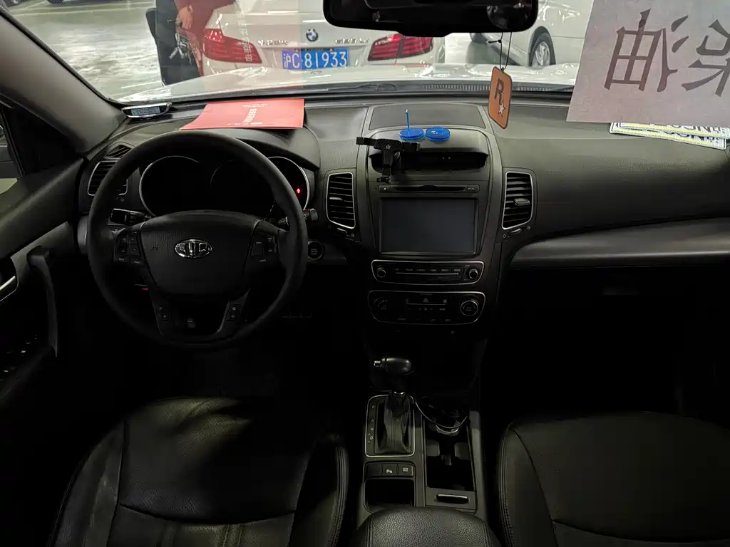 Kia Sorento 2016 — фото 11