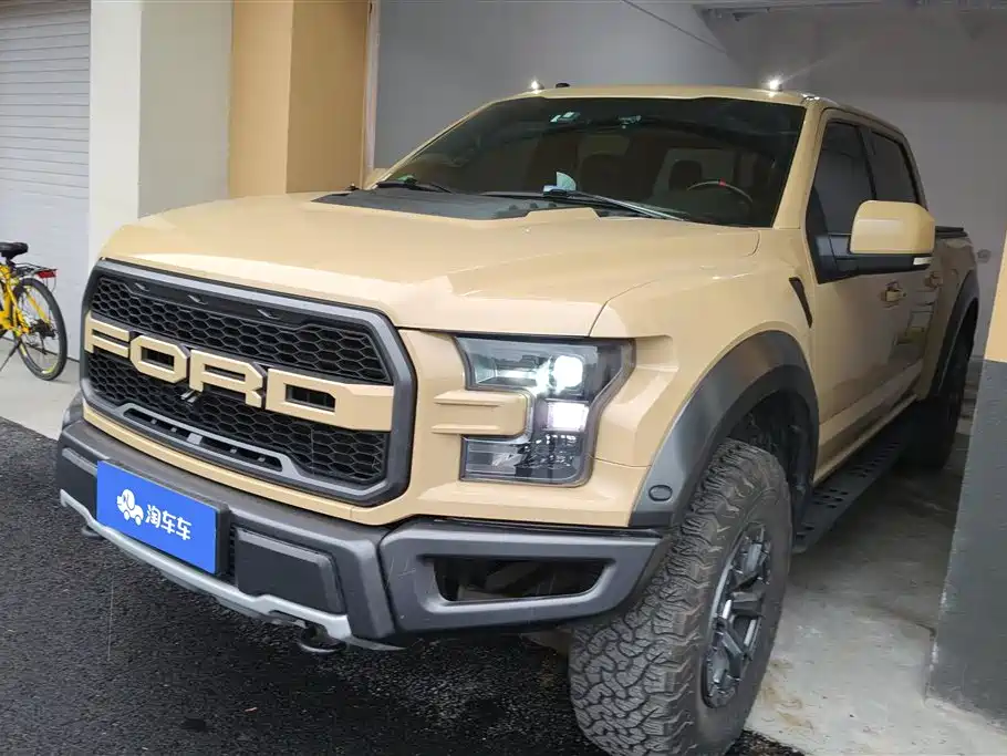 Ford F-150 Raptor 2018 — фото 1