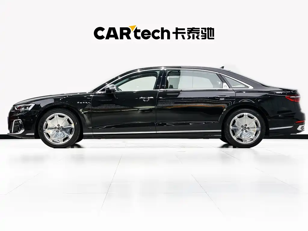 Audi A8 2023 — фото 7