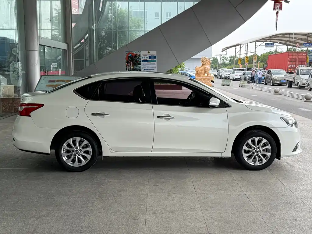 Nissan Sylphy 2018 — фото 6
