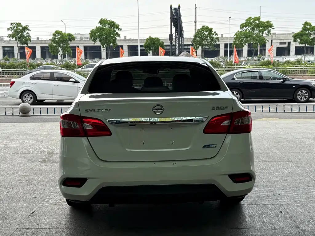 Nissan Sylphy 2018 — фото 4