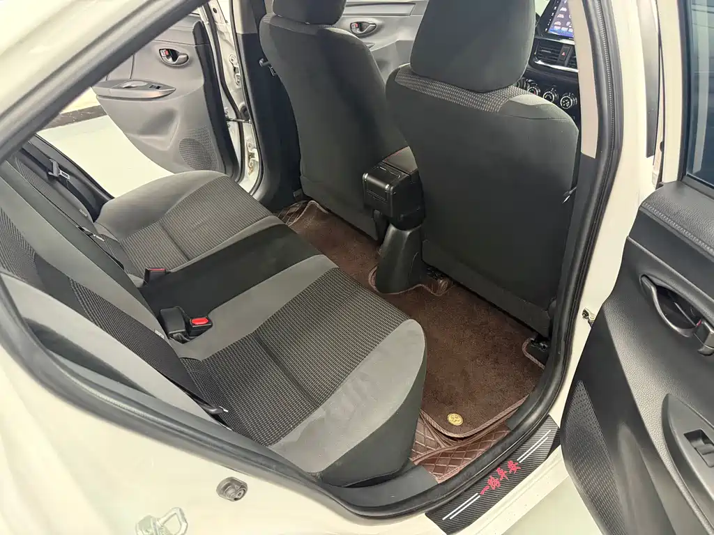 Toyota Vios 2023 — фото 16