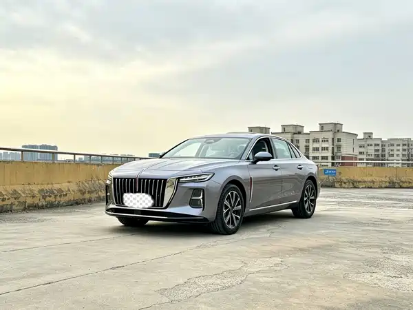 Hongqi H5 PHEV 2025