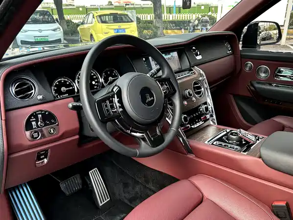 Rolls-Royce Cullinan 2022