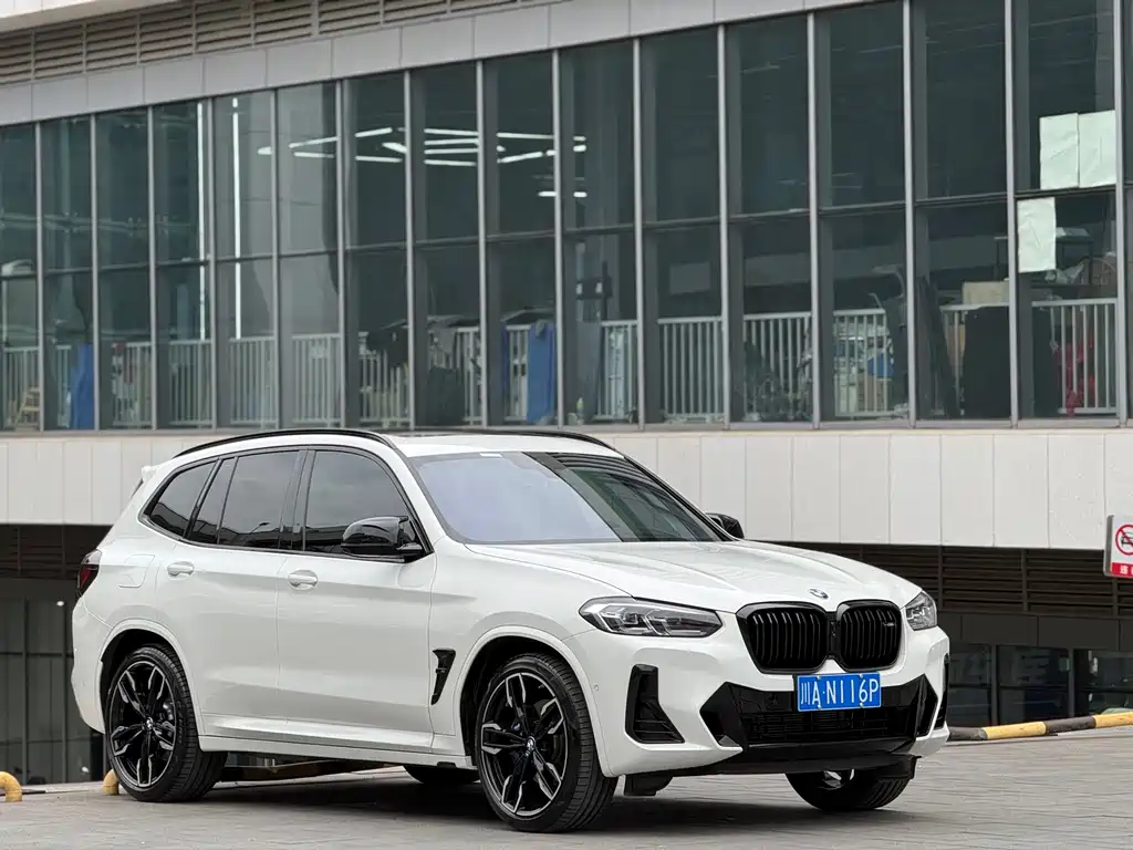BMW X3 M40i 2025 — фото 4