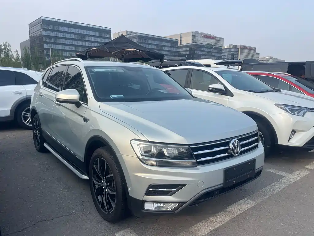 Volkswagen Tiguan L 2019 — фото 3