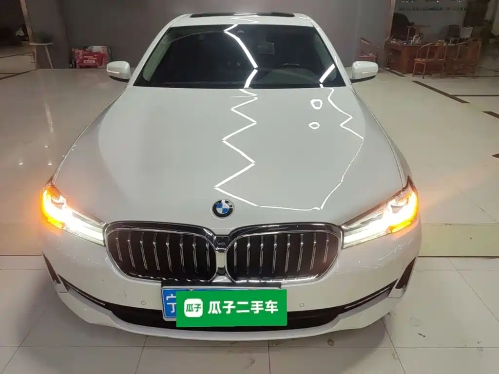 BMW 5 Series 2022