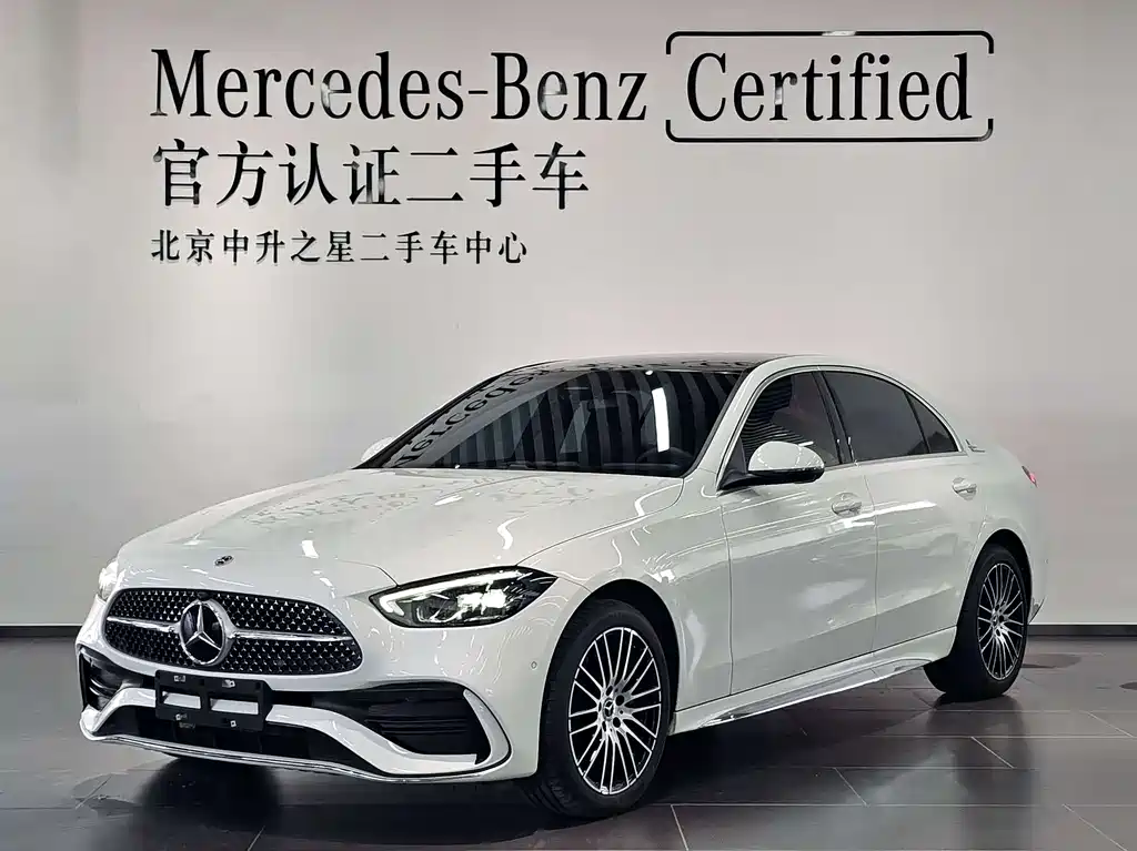 Mercedes-Benz C-Class 2025 — фото 1