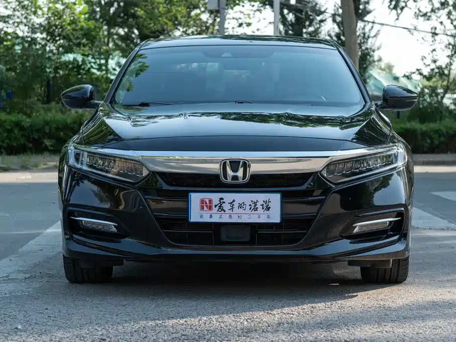 Honda Accord 2020 — фото 8