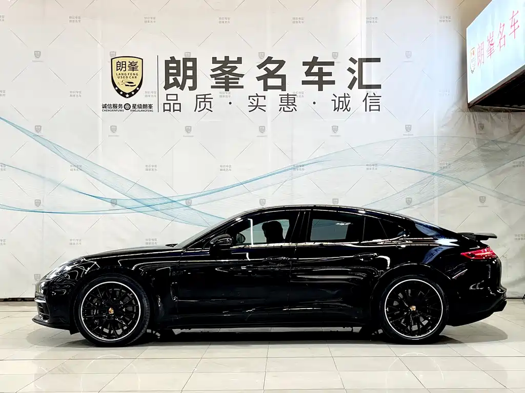Porsche Panamera 2018 — фото 7