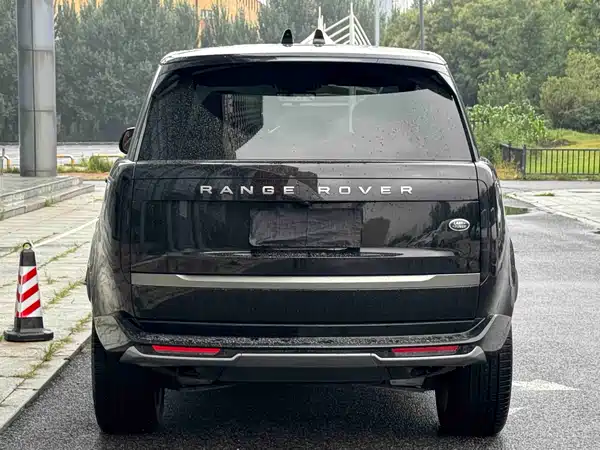 Land Rover Range Rover 2024