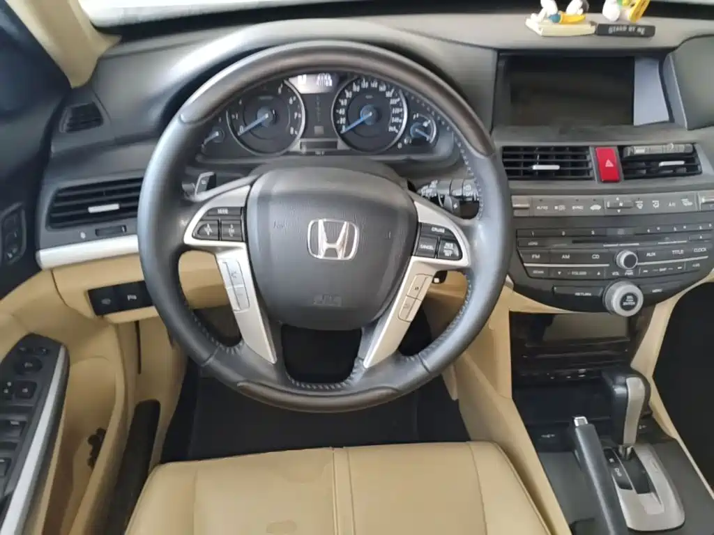 Honda Crosstour 2015 — фото 11