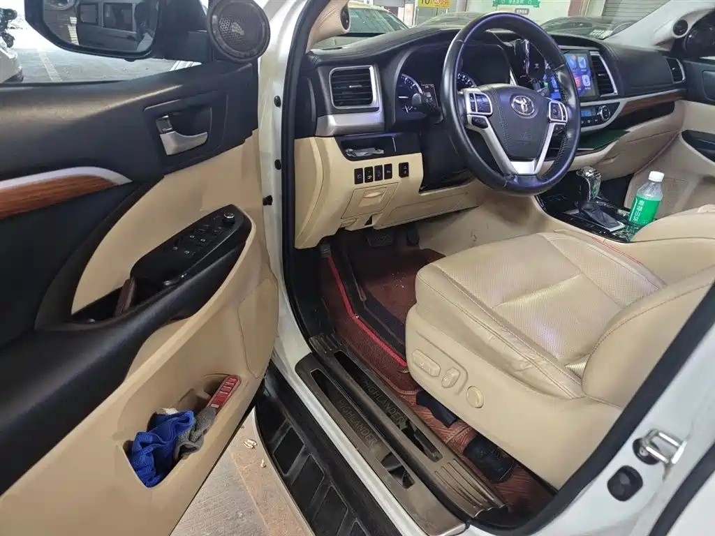 Toyota Highlander 2020 — фото 14