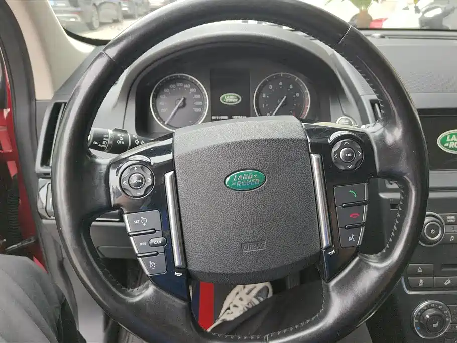 Land Rover Freelander 2 2014 — фото 15