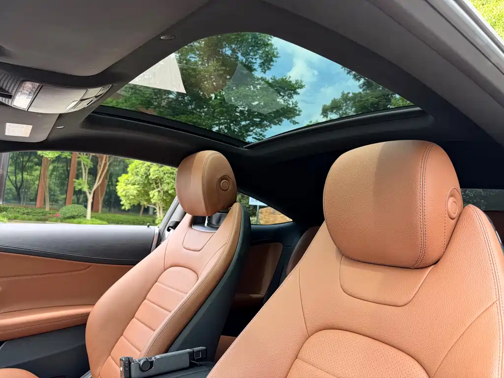 Mercedes-Benz C-Class 2019 — фото 10