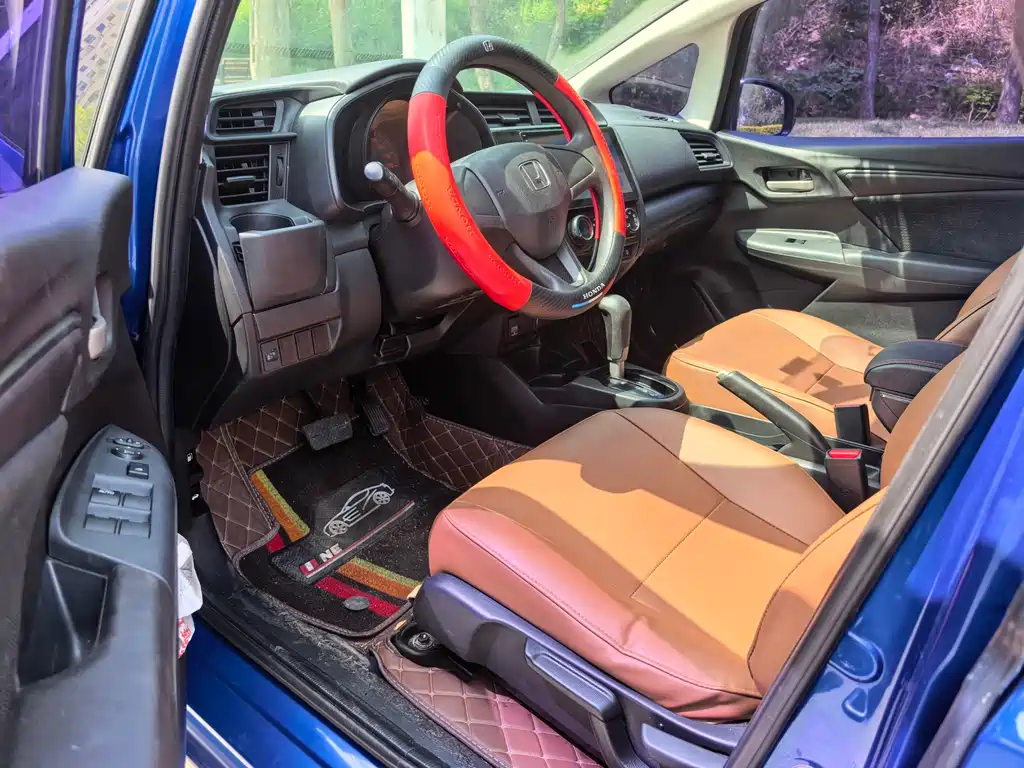 Honda Fit 2015 — фото 7