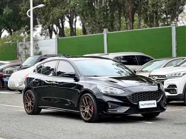 Ford Focus 2021