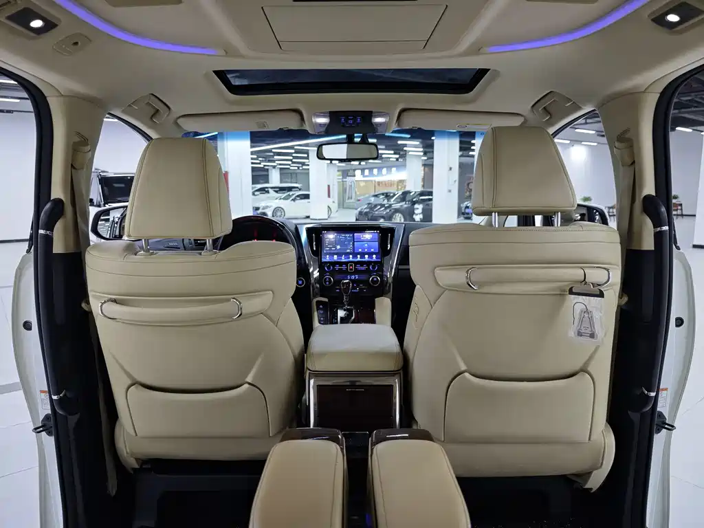 Toyota Alphard 2015 — фото 19