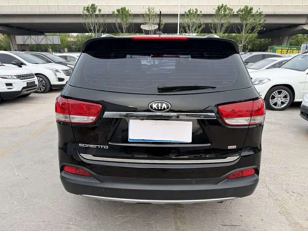 Kia Sorento 2015 — фото 10