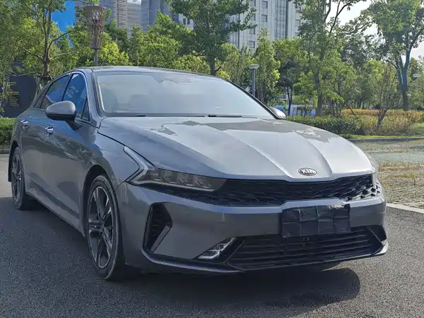 Kia K5 2021