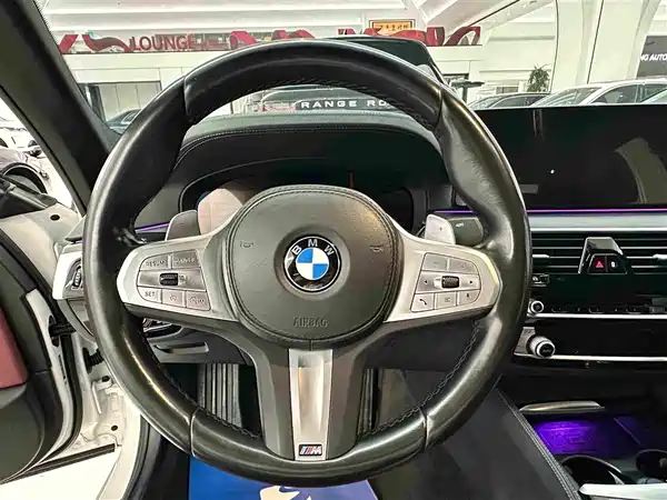 BMW 5 Series 2023