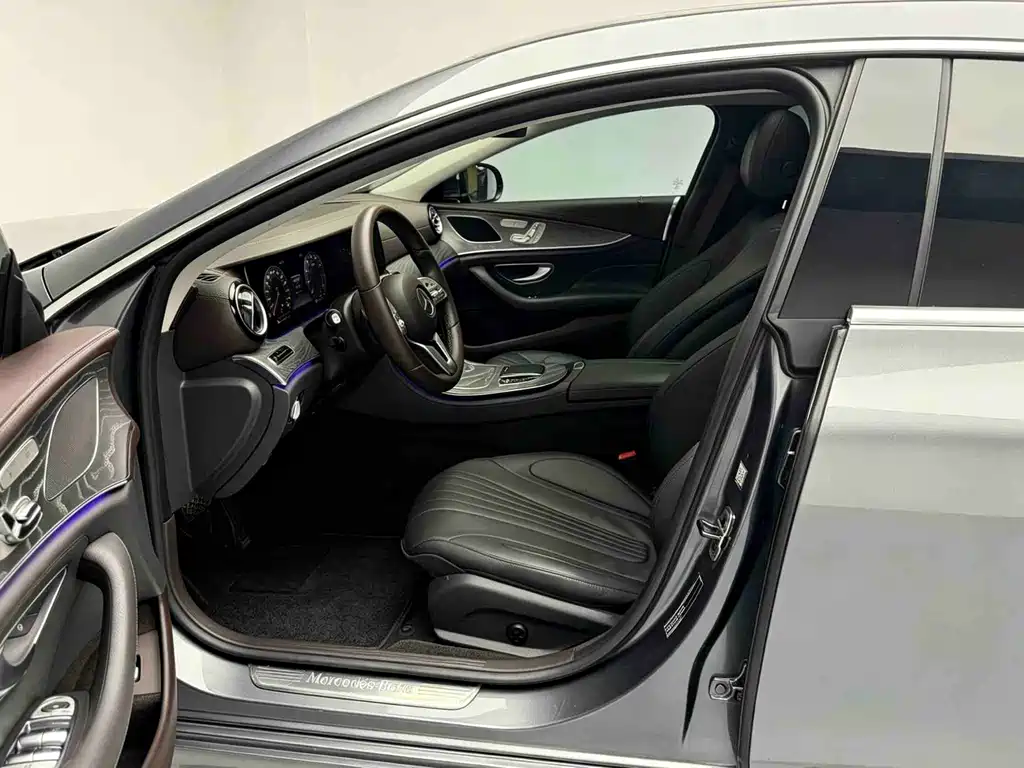 Mercedes-Benz CLS 2019 — фото 15
