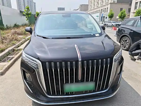 Hongqi HQ9 PHEV 2024
