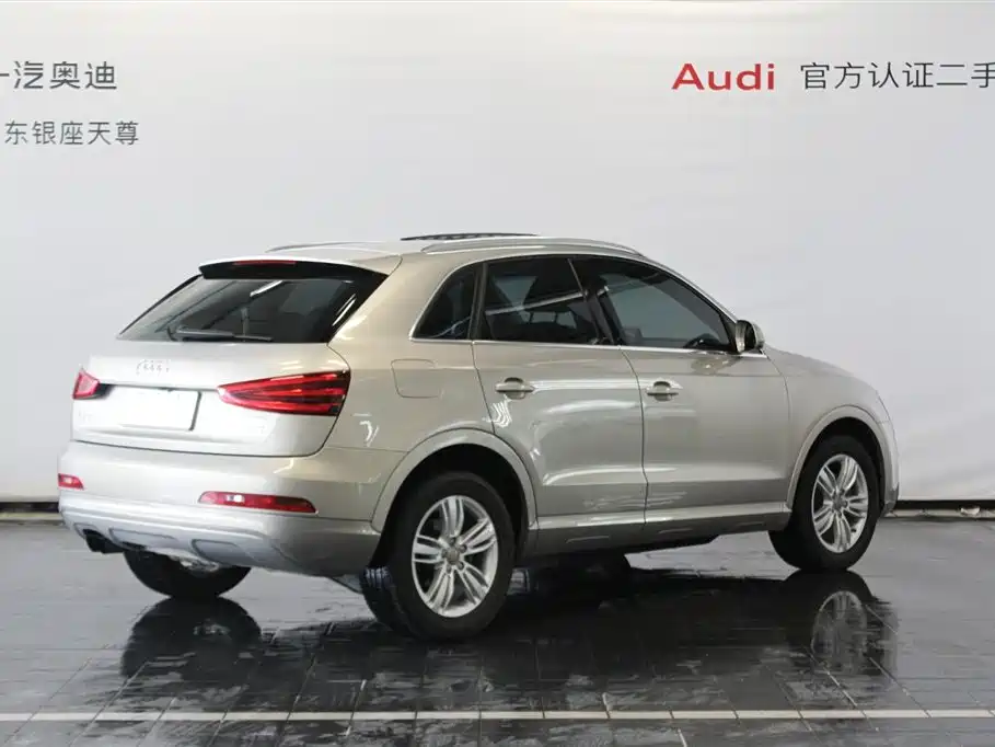 Audi Q3 2013 — фото 6