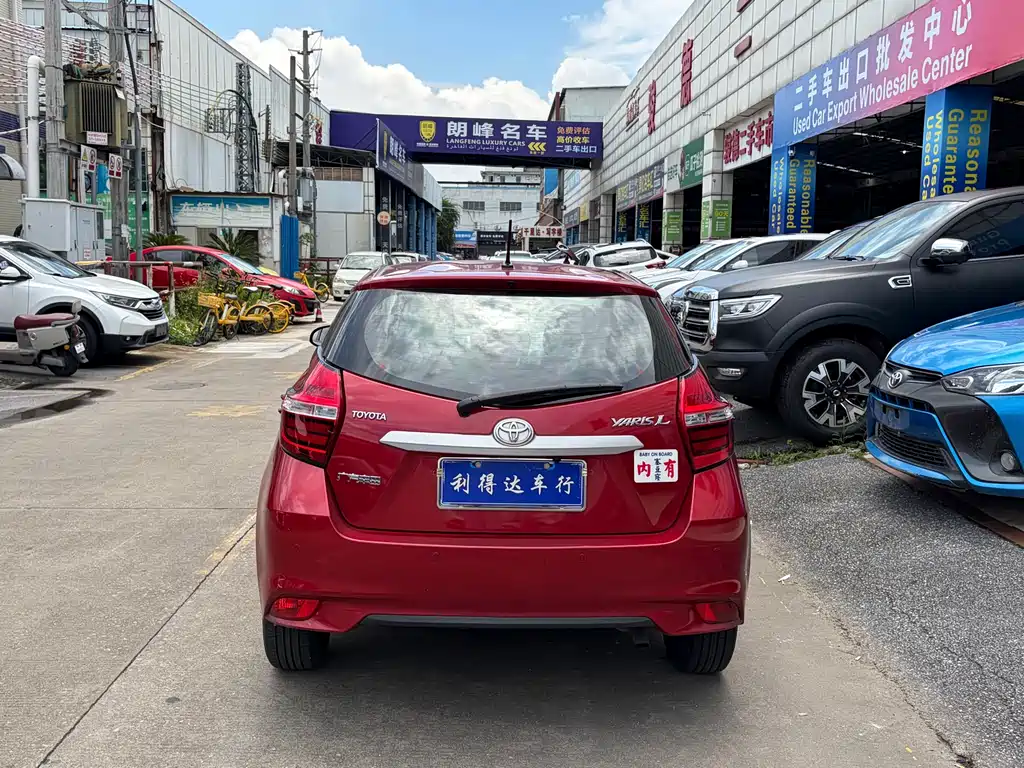 Toyota Yaris L 2019