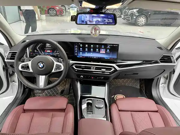 BMW 3 Series 2024