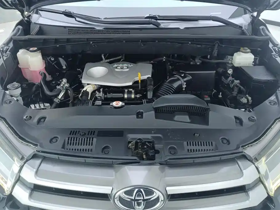 Toyota Highlander 2020 — фото 10