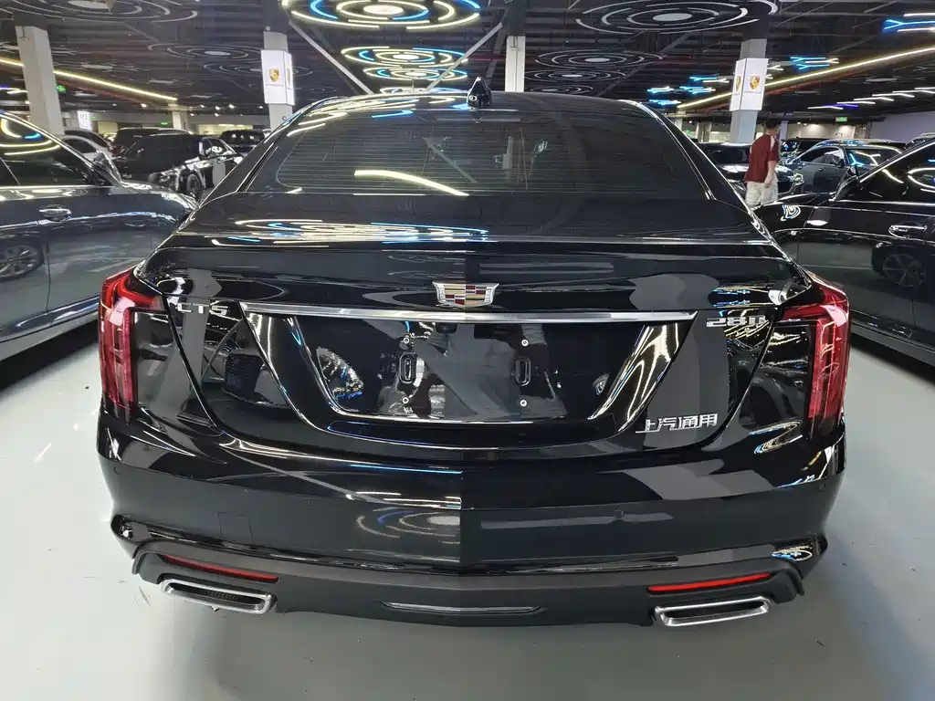 Cadillac CT5 2024 — фото 15