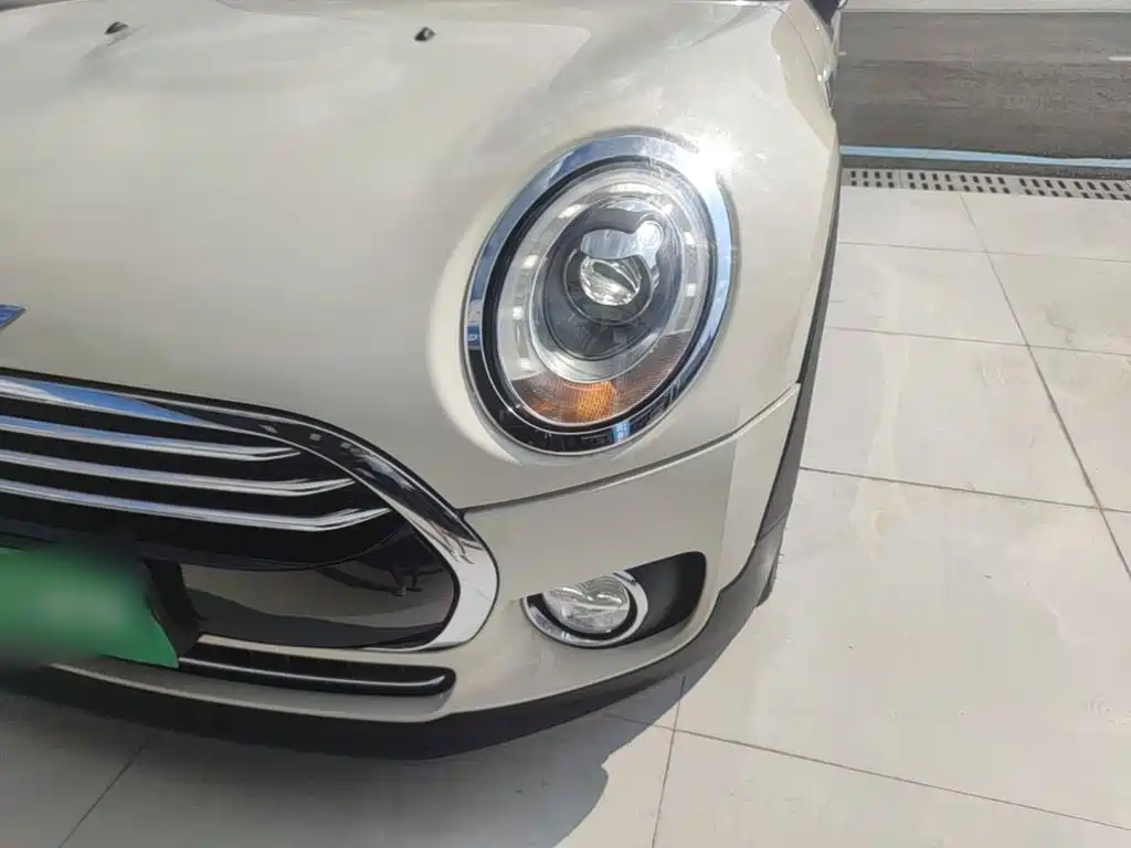 MINI Clubman 2017 — фото 24