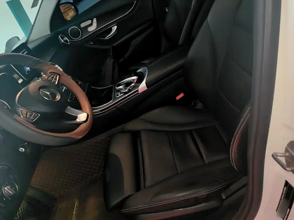 Mercedes-Benz C-Class 2018 — фото 15