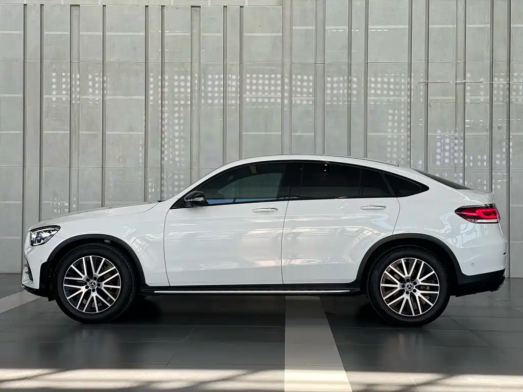 Mercedes-Benz GLC Coupe 2020 — фото 8