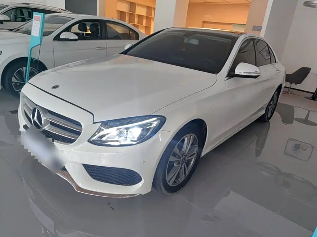 Mercedes-Benz C-Class 2018