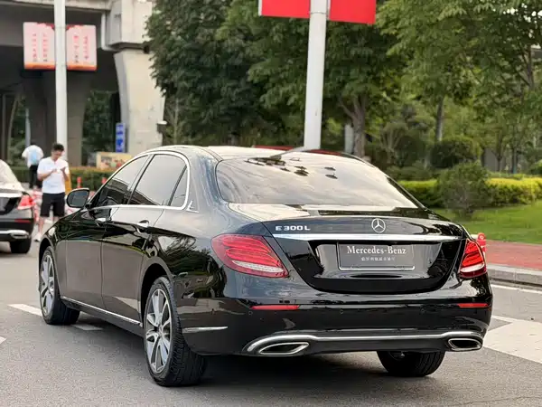 Mercedes-Benz E-Class 2018